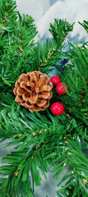 Artificial Christmas Garland Red Berry & Pine Cones Green Garland 2.7M - 4