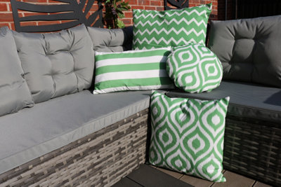 ASHCRAFT WATERPROOF OUTDOOR SCATTER CUSHION SET IN GREEN PATTERN DIY