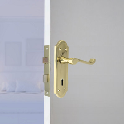 Ashford Door Handle Key Lock Scroll Lever - Polished Brass Key Lock ...