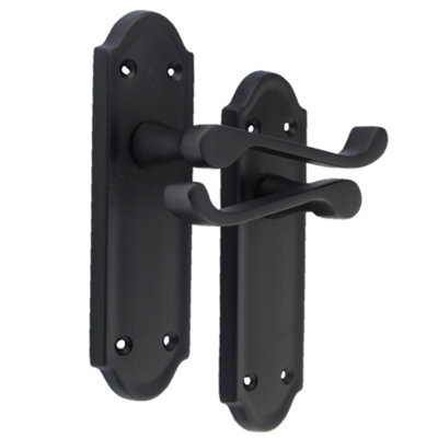 Ashford Door Handle Latch Scroll Lever - Matt Black | DIY at B&Q