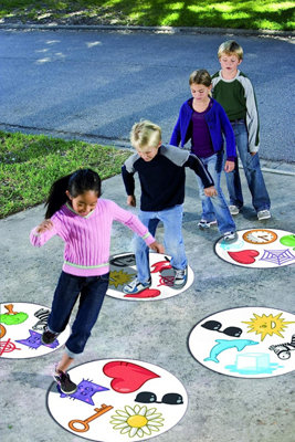 Asmodee Dobble XXL Giant Outdoor Card Game