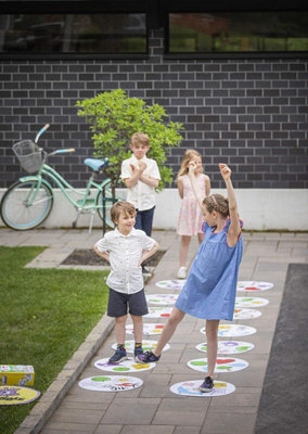 Asmodee Dobble XXL Giant Outdoor Card Game