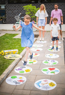 Asmodee Dobble XXL Giant Outdoor Card Game