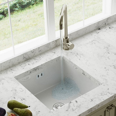 Astini Hampton 100 1.0 Bowl White Ceramic Undermount Kitchen Sink & Chrome Waste