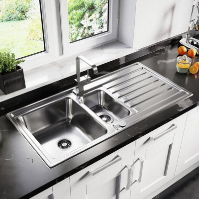 Astini Vicenza 1.5 Bowl Brushed Stainless Steel Kitchen Sink & Waste