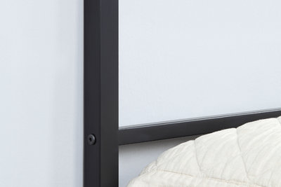 Atwick Black Modern Minimalistic Double Metal Bed