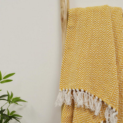 Audley Chevron Herringbone Throw Blanket - Mustard, 125 x 150cm
