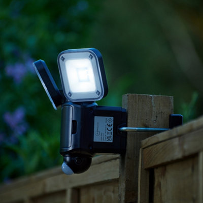 Auraglow Battery Powered Twin LED Security Light - VOLTA
