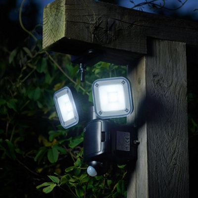 Auraglow security light sales