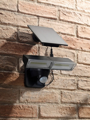 Auraglow IP65 Twin 6W Solar PIR Flood Light - HELIOS