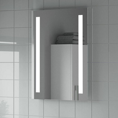 Aurora LED Bathroom Mirror Illuminated Vertical Horizontal Battery Powered 500x700mm