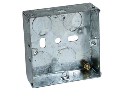 Axiom Electrical MB135 Metal Socket Box 35mm (Pack 10) AXIMB135