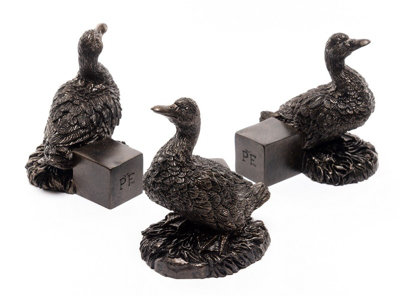 Aylesbury Duck Plant Pot Feet - Set of 3 - L8 x W7 x H9 cm