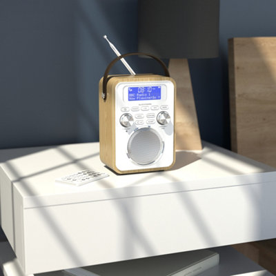 Azatom Blackfriars DAB / DAB+ Radio With Rechargeable battery ...