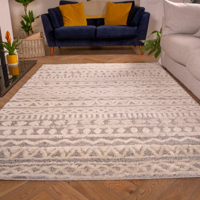 Aztec Geometric Silver Grey White Plush Scandi Area Rug 120x170cm