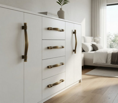 B&Q   5 Pack Brushed Brass Cabinet Handles 128mm Centre Pull Handles Doors Drawers Wardrobes