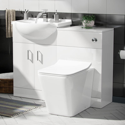 Shop toilet and sink units.