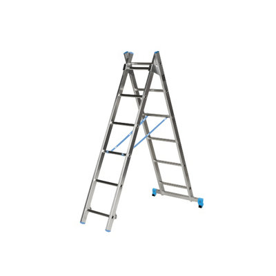 Ladder buying guide at B&Q