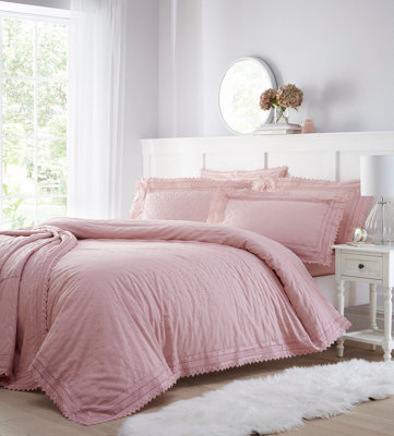 Balmoral Pink King Duvet Cover and Pillowcases Set DIY at B&Q