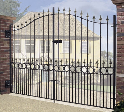 Balmoral Premium Spear Top Tall Bow Top Double Gate - Steel - Fits Gap 2134 mm x 2082 mm High - Electro Galv./Black Powder Coated