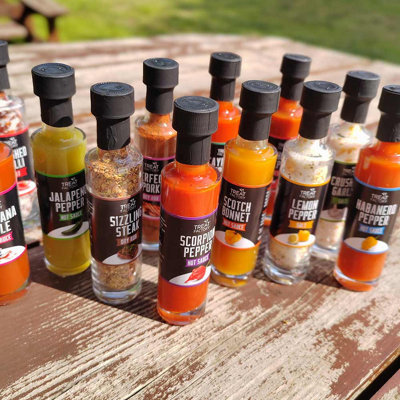 https://media.diy.com/is/image/KingfisherDigital/barbeque-hot-sauce-and-rubs-12-pack~5056327914990_01c_MP?$MOB_PREV$&$width=618&$height=618