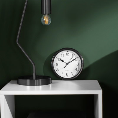 Basic Wall Clock Round Analogue Vintage Home Decor Small Bedroom Kitchen