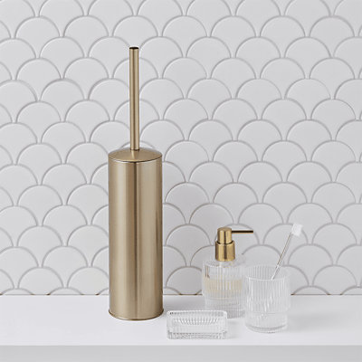 Shop toilet brushes.