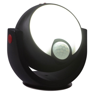 Motion sensor light deals range