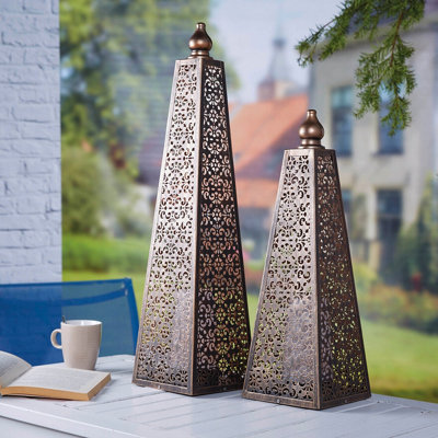 Battery Powered Moroccan Style Pyramid Lantern Lamp - Weatherproof Bronze Effect Home or Garden LED Light - H45 x 15cm Diameter