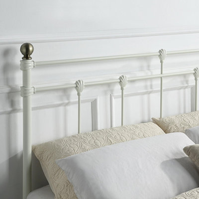 Bayford Traditional White Small Double Metal Bed Frame