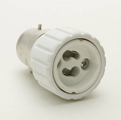 BC - GU10 CONVERTER / ADAPTOR LAMPHOLDER