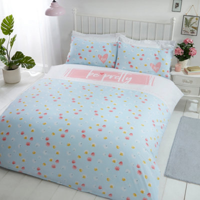 Be Pretty Polycotton Reversible Duvet Set with Pillowcase