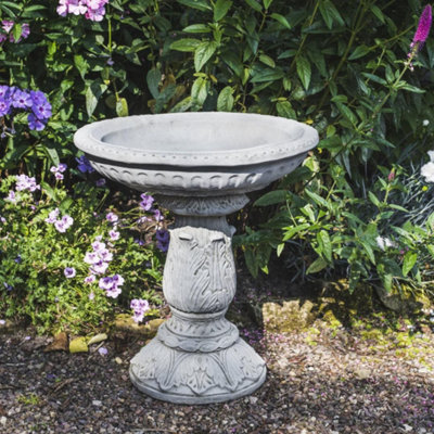 Beautifully designed Ornate Stone Birdbath