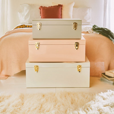 Storage trunk deals for bedroom