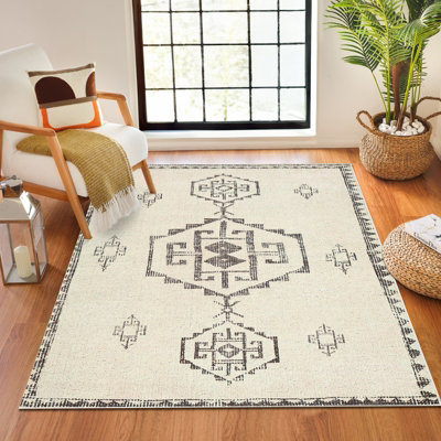 Becki Owens x Livabliss Global Berber Ivory/Black Solana Area Rug 200 x ...