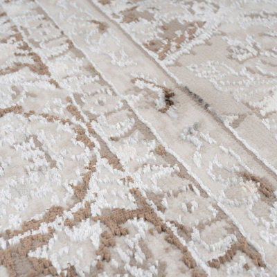 Beige Ornate Traditional Bedroom Living Area Rug 120x170cm