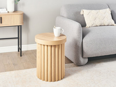 Beliani Scandinavian Side Table GENOLA Light Brown