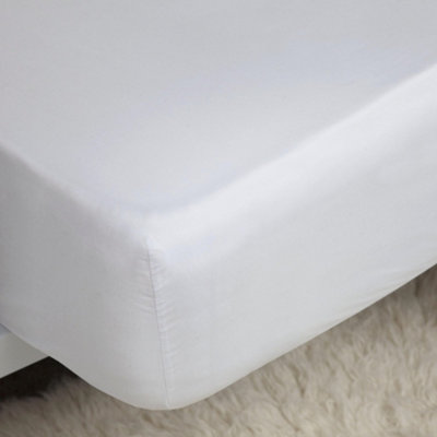 Belledorm 200 Thread Count Cotton Percale Deep Fitted Sheet White (Superking)