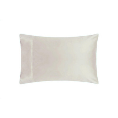 Belledorm 200 Thread Count Egyptian Cotton Housewife Pillowcases (Pair) Powder Pink (One Size)