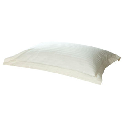 Belledorm 540 Thread Count Satin Stripe Oxford Pillowcase Ivory (One Size)