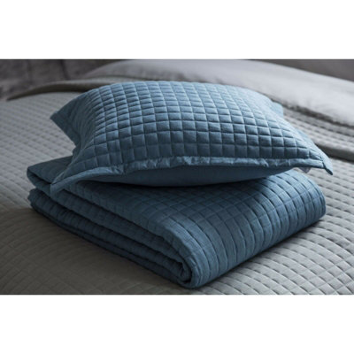 Belledorm Crompton Filled Cushion Cobalt (One Size)