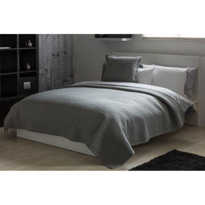 Belledorm Crompton Quilted Throw Grey (One Size)