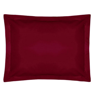 Belledorm Easycare Percale Oxford Pillowcase Red (One Size) DIY at B&Q