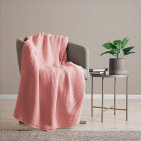 Belledorm Luxury Waffle Throw Coral (One Size)