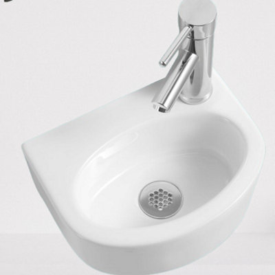 BELOFAY Ceramic Bathroom Sink, Oval Wash Basin, Cloakroom Corner Basin ...