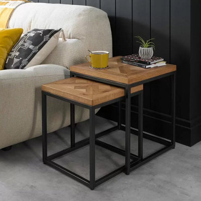 Bentley Designs Greenwich Oak Nest of 2 Tables - Rustic Oak Marquetry Tops with Industrial Black Metal Legs, Fully Assembled