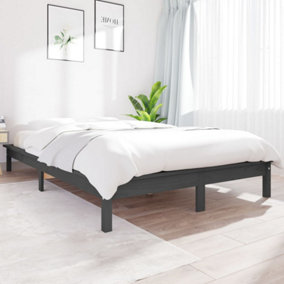 Berkfield Bed Frame Grey 135x190 cm Double Solid Wood Pine