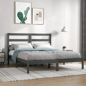 Berkfield Bed Frame Grey Solid Wood 135x190 cm 4FT6 Double