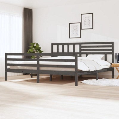 Berkfield Bed Frame Grey Solid Wood 200x200 cm