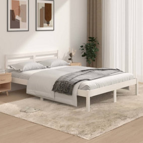 Berkfield Bed Frame Solid Wood Pine 135x190 cm White Double